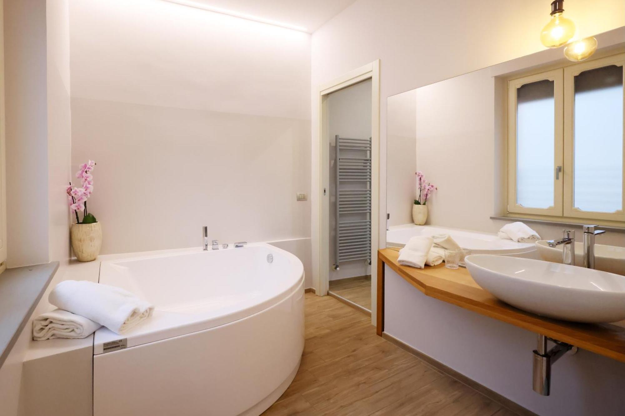 Bed and Breakfast Palazzo Belli Alba  Exterior foto