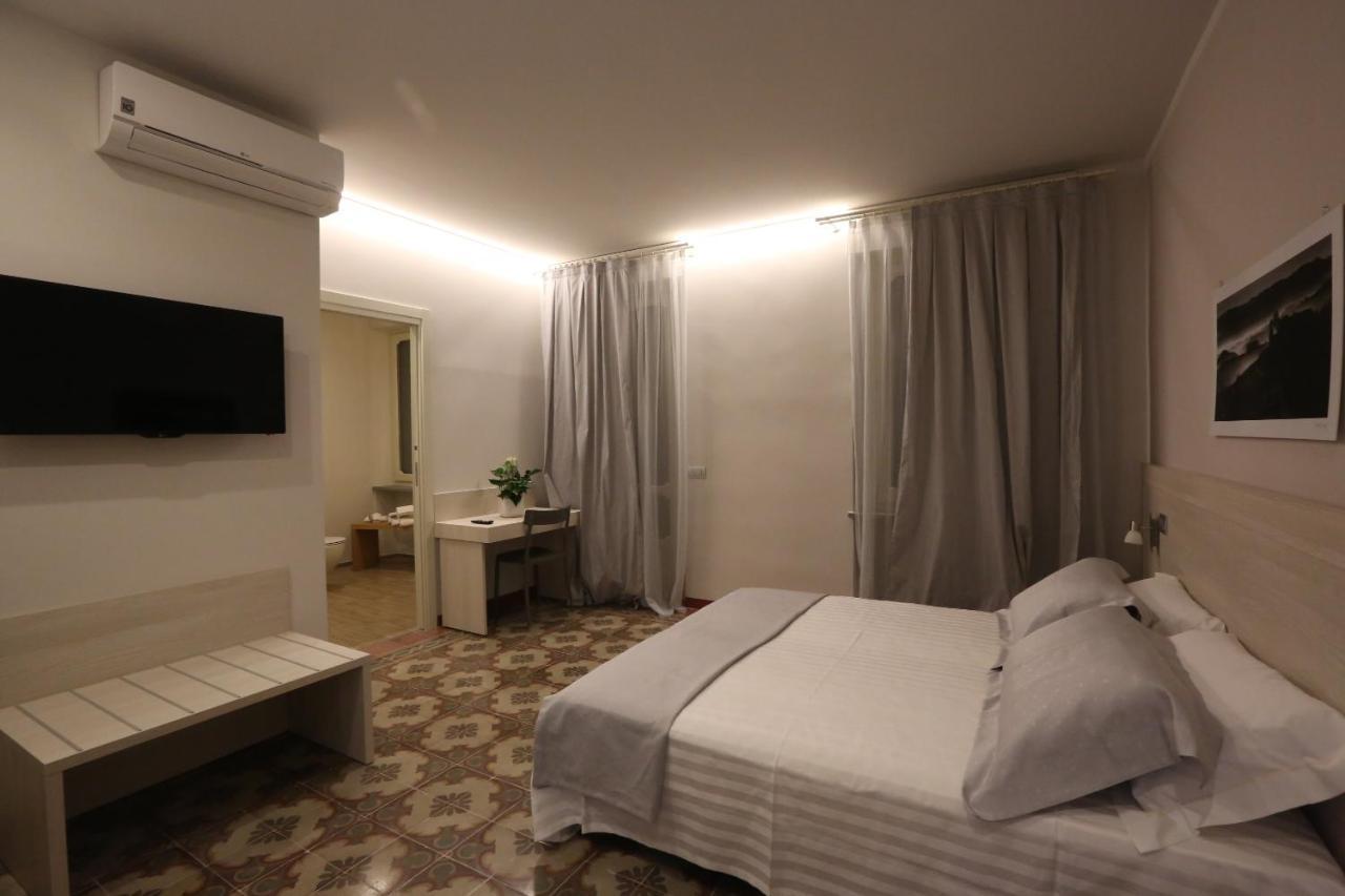 Bed and Breakfast Palazzo Belli Alba  Exterior foto